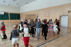 20251125_102024_copy_2040x1530