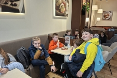 messenger_creation_9ee7a3b2-48d0-4da2-b6bd-c8056232de08_copy_1024x768