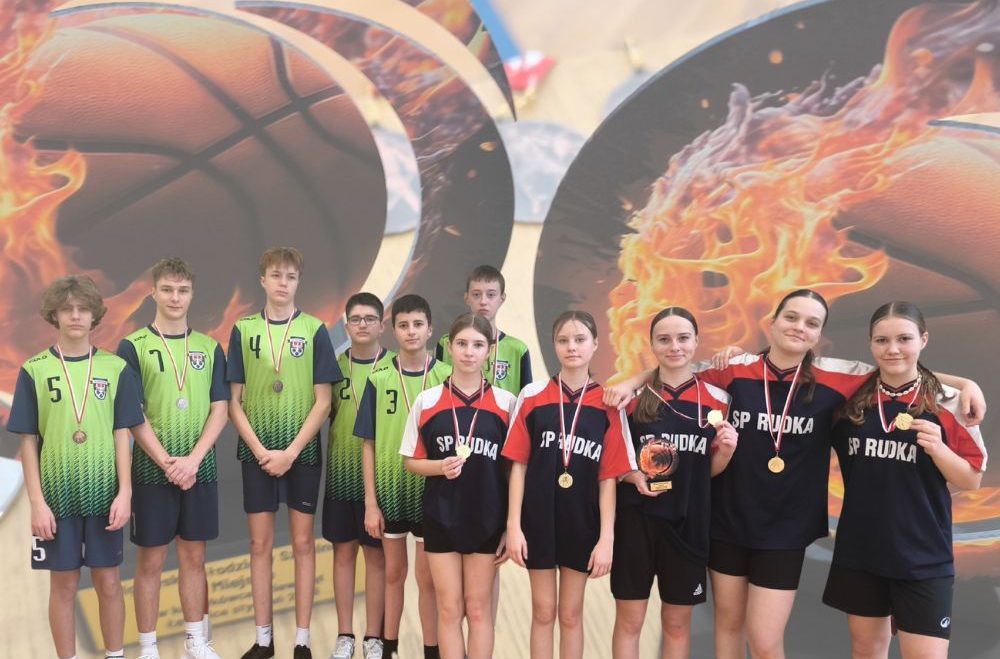 Koszykarskie emocje w Łętowicach. Droga do półfinału otwarta!