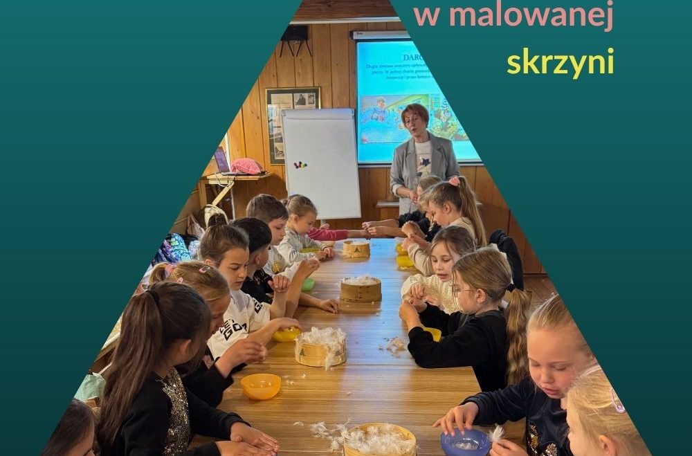 Zamknięte w malowanej skrzyni